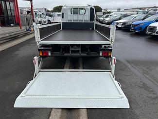 2014 Isuzu Elf 2165kg Taillift - Thumbnail