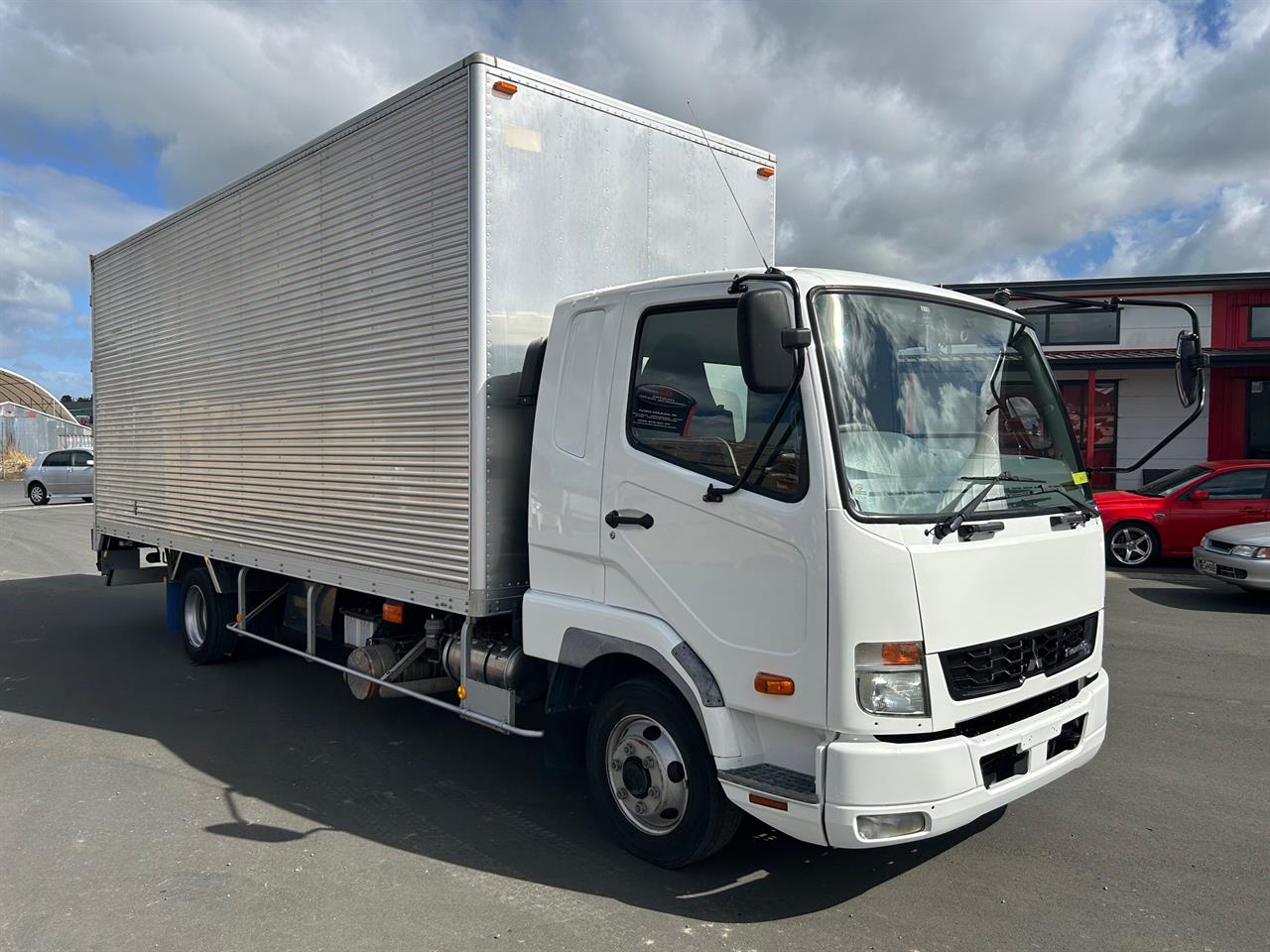 2015 Mitsubishi FUSO FIGHTER