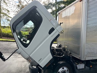2019 Mitsubishi Canter - Thumbnail
