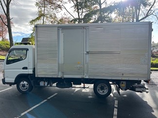 2019 Mitsubishi Canter - Thumbnail