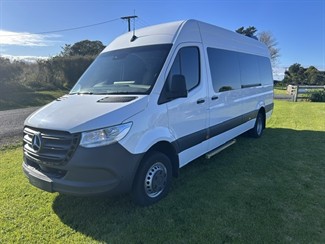 2022 Mercedes-Benz Sprinter - Thumbnail