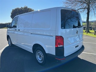 2021 Volkswagen Transporter - Thumbnail